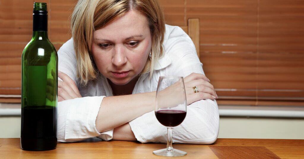 Лечение женского алкоголизма! ✓Комплексный метод избавления от алкоголя. ✓Эффективно. ✓Безопасно. ✓За 1 сеанс картинка